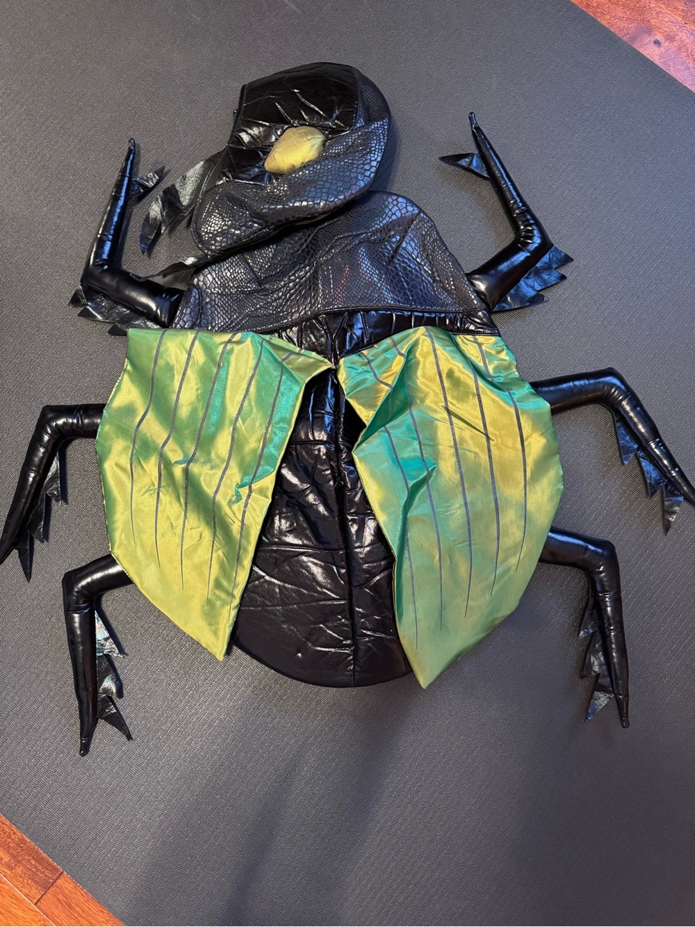 Pottery Barn Beetle Kids Costume Size 4-6Y - Picture 6 of 6